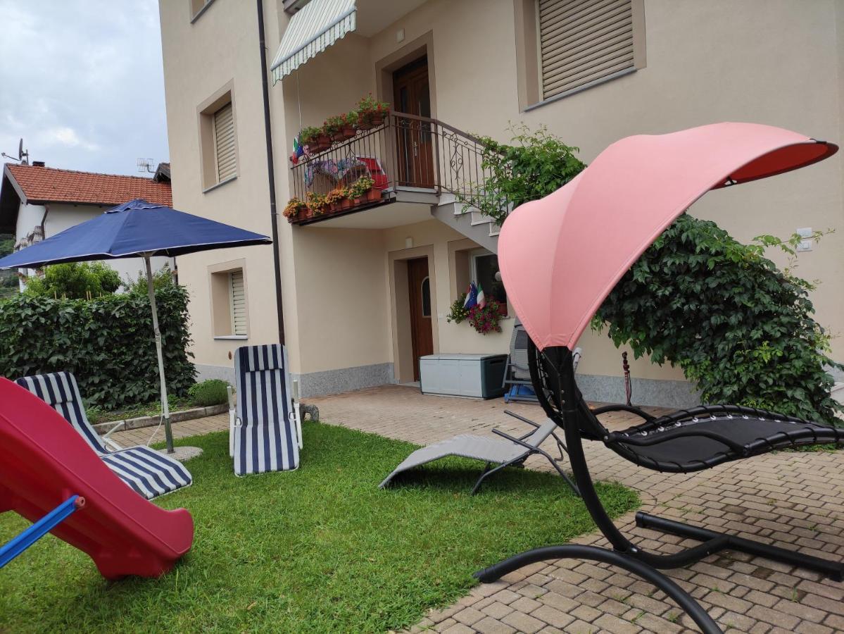 Il Nido Del Merlo Parcheggio E Giardino Verbania Exterior photo